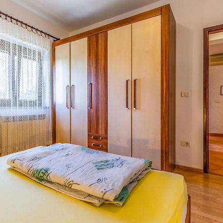 Gorgeous Apartment In Pula With Kitchen Екстер'єр фото