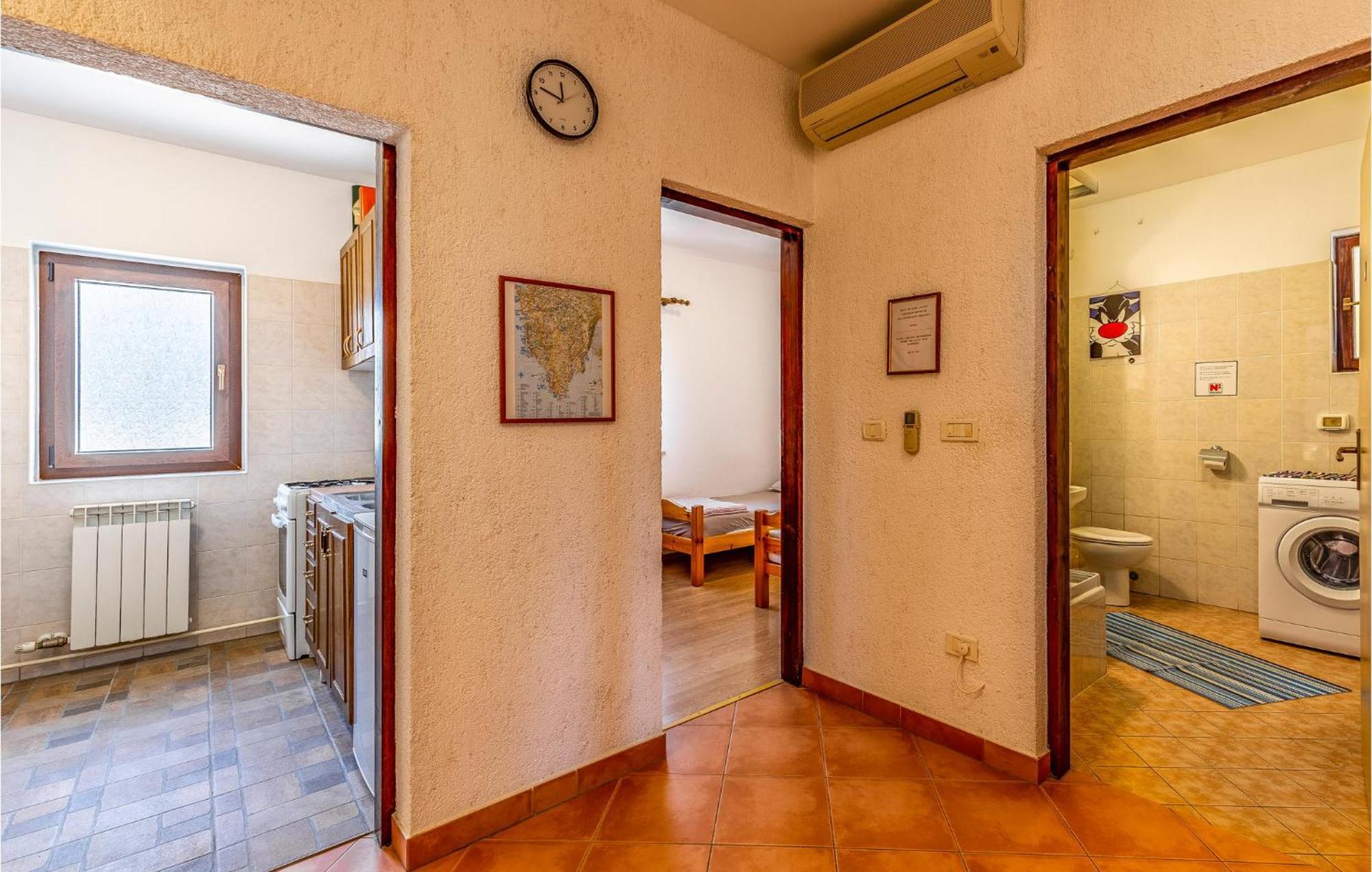 Gorgeous Apartment In Pula With Kitchen Екстер'єр фото